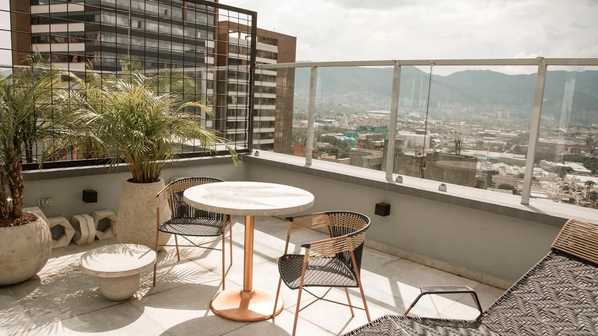 **** Hotel V Grand Hotel, A Member Of Radisson Individuals Colombia