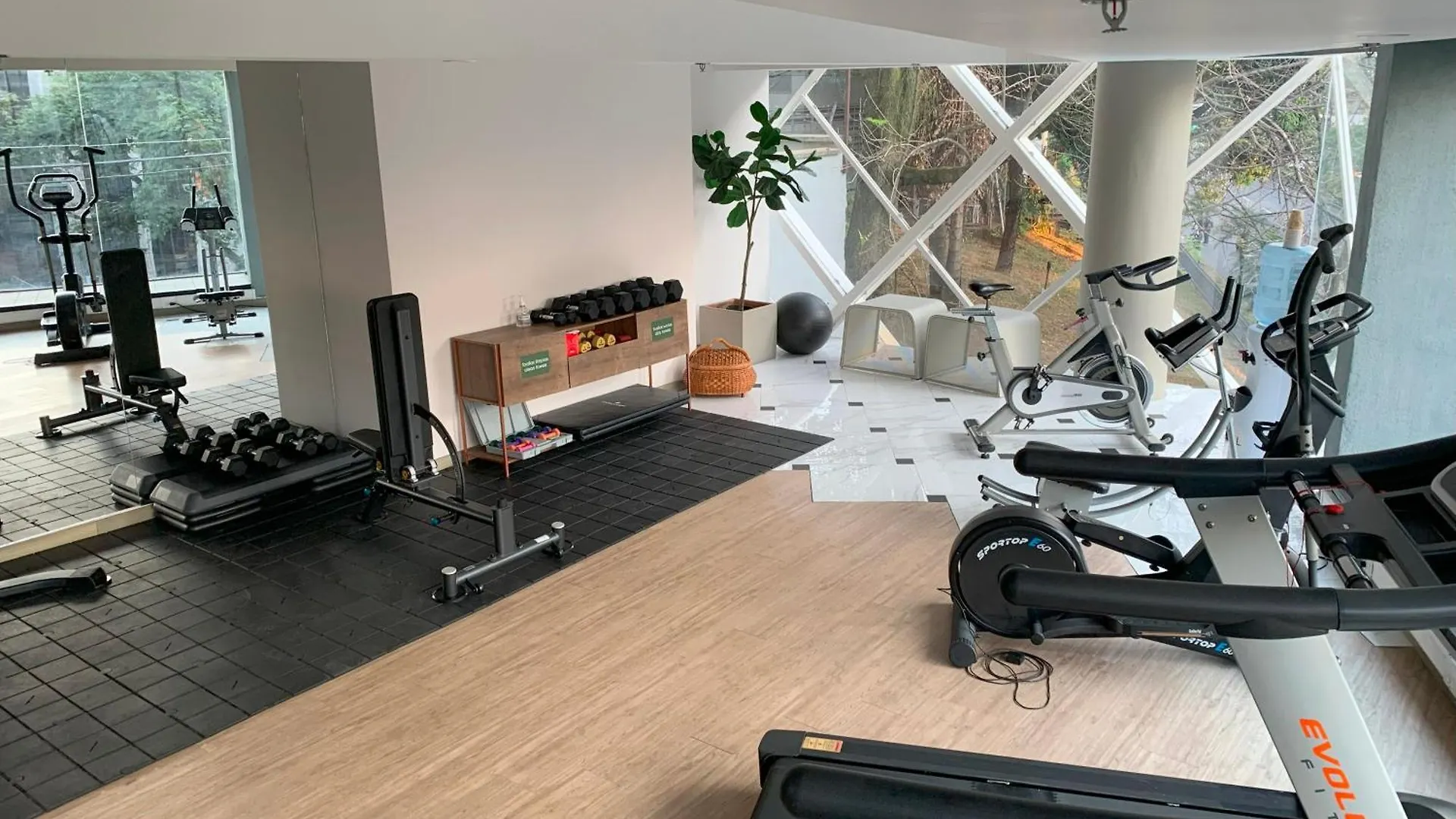 Отель Viaggio Medellin Grand Select