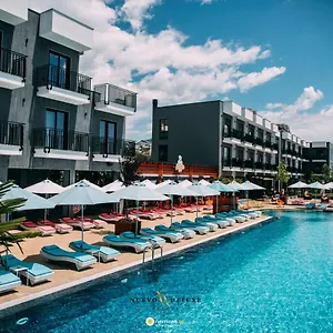 Hotel Nuevo Deluxe ****