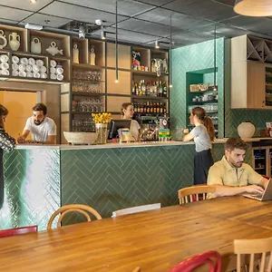 בדוק זמינות