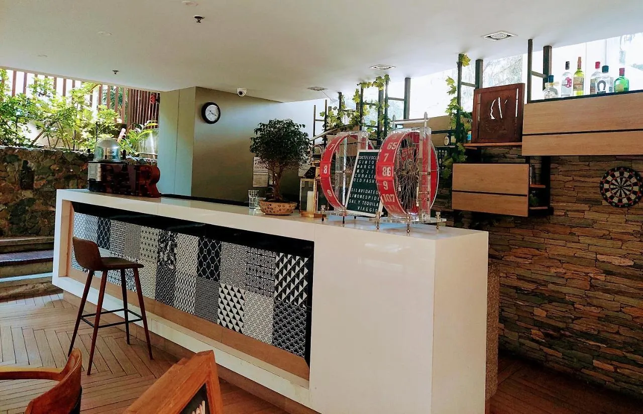 Viaggio Medellin Hotel 4*,