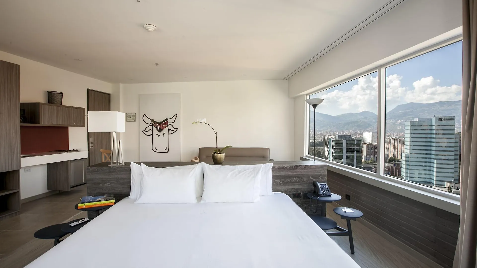 V Grand Hotel, A Member Of Radisson Individuals 4*, Medellín Kolumbien